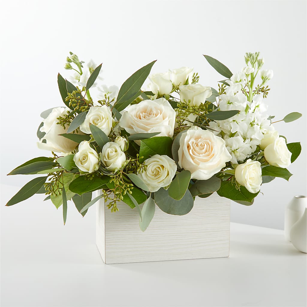 Fresh Linen Box Bouquet – The Total Event Li Inc, Bethpage NY