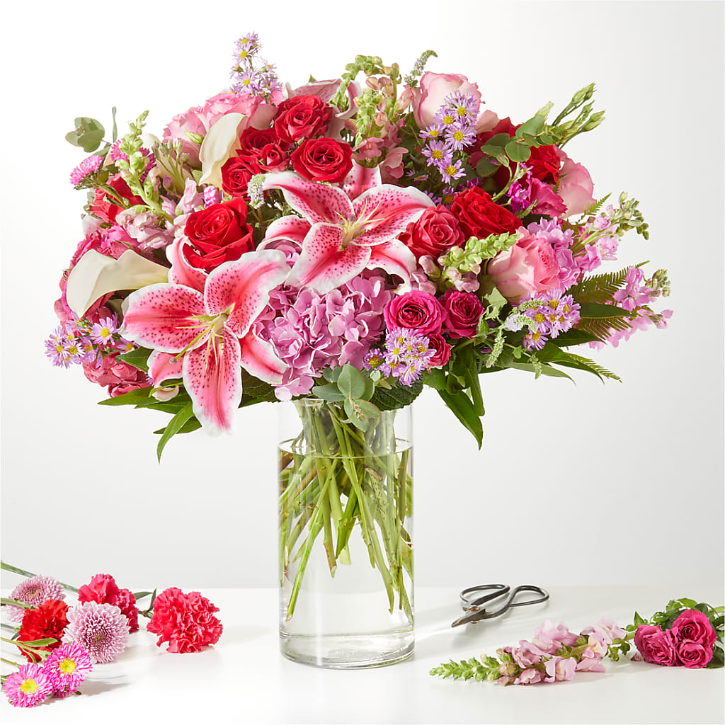 Swooning Over You - A Luxury Florist Original – The Total Event Li Inc, Bethpage NY