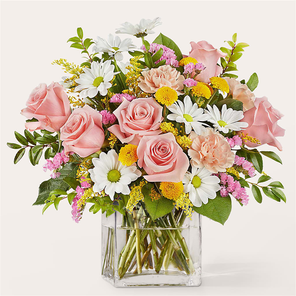 Country Cottage Bouquet – The Total Event Li Inc, Bethpage NY