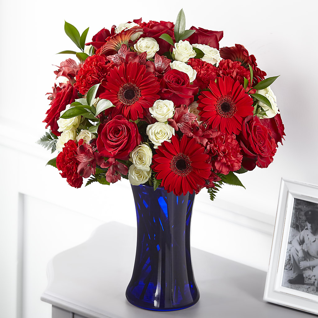 Hearts Embrace Bouquet – The Total Event Li Inc, Bethpage NY