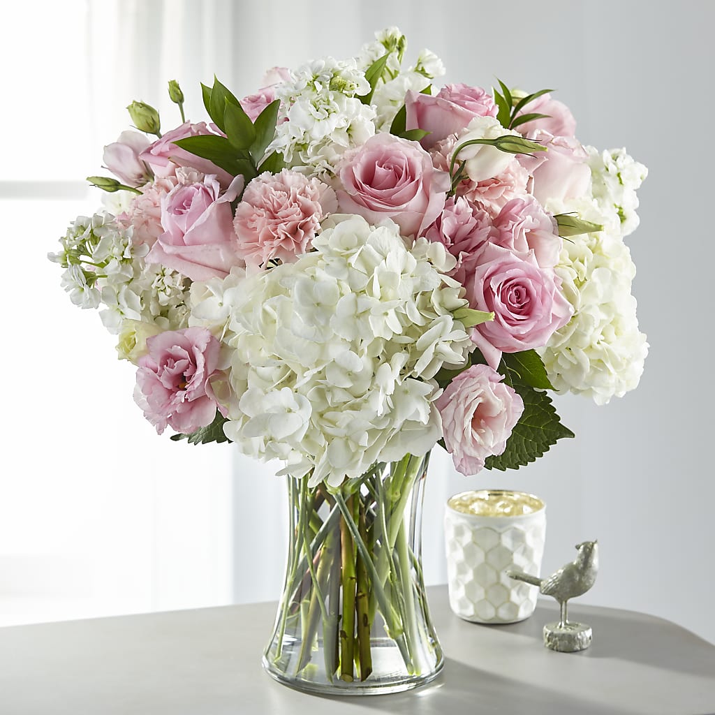 Guiding Grace Bouquet – The Total Event Li Inc, Bethpage NY