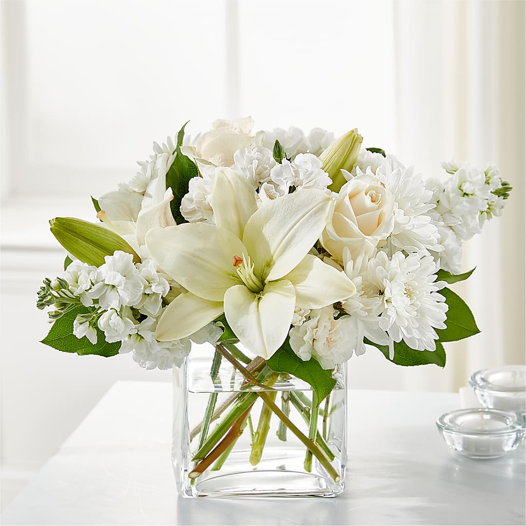 Gentle Breeze Bouquet – The Total Event Li Inc, Bethpage NY
