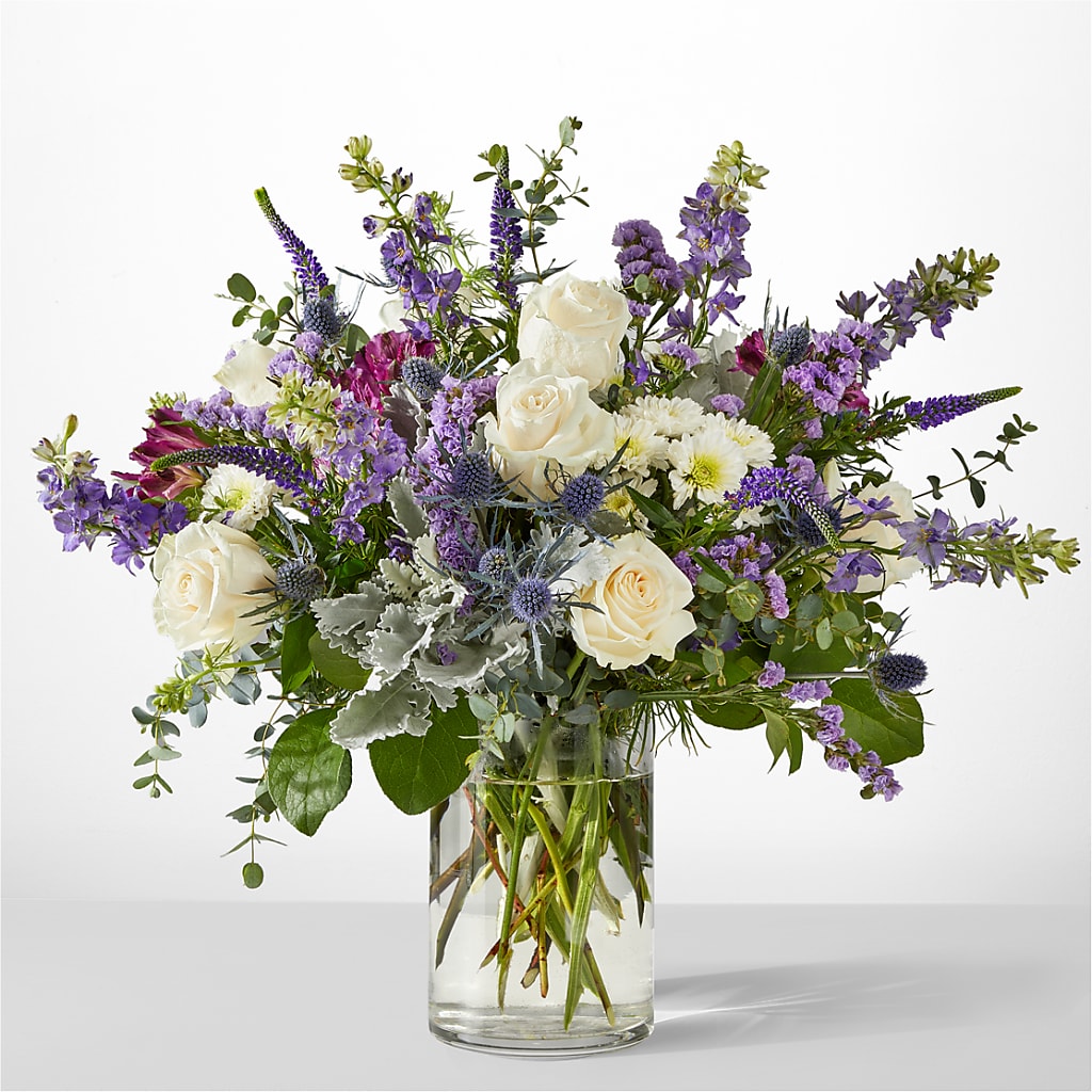 Shooting Star Bouquet – The Total Event Li Inc, Bethpage NY