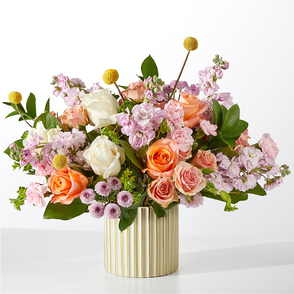 French Market Bouquet with Ivory Vase – The Total Event Li Inc, Bethpage NY