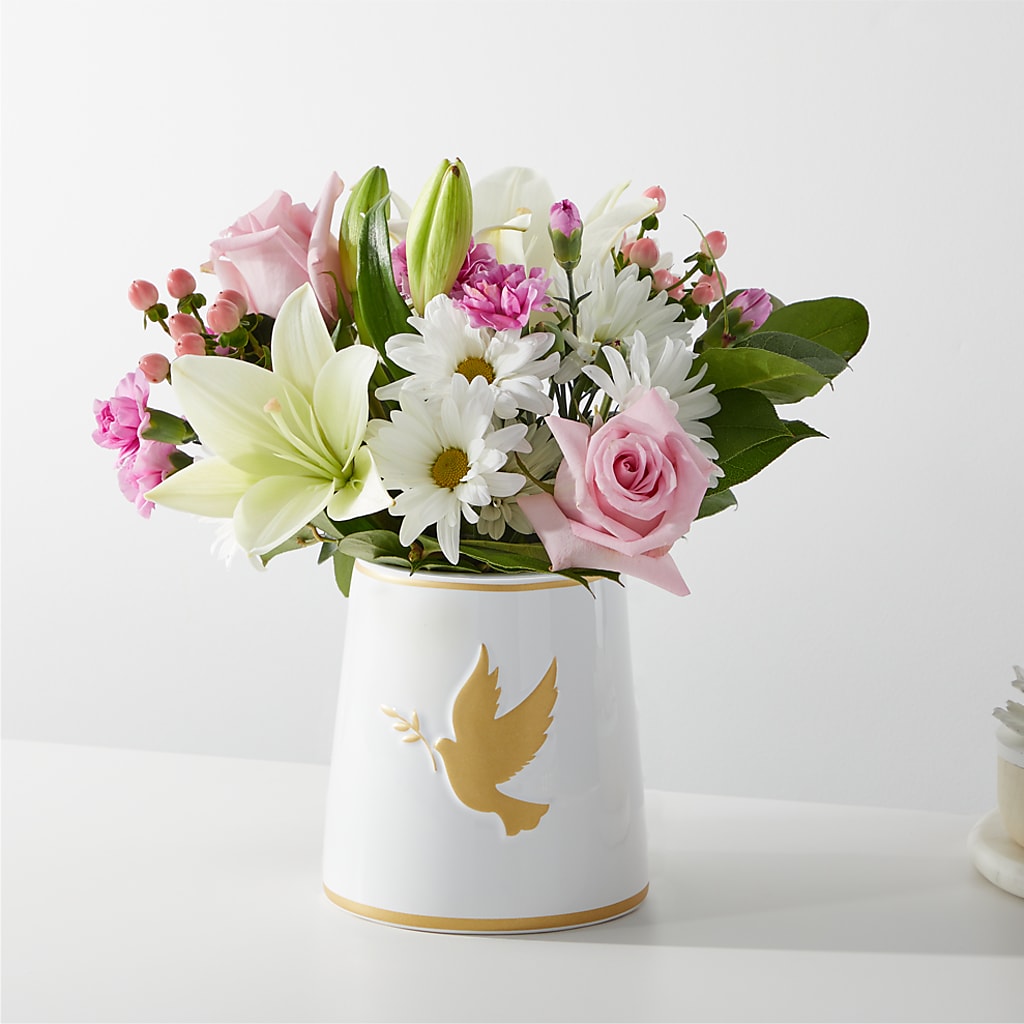 Meaningful Memories Bouquet –  The Total Event Li Inc, Bethpage NY