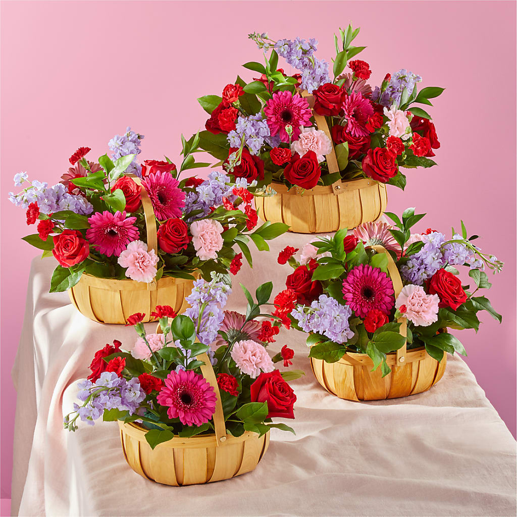 Pink Picnic Basket –  The Total Event Li Inc, Bethpage NY
