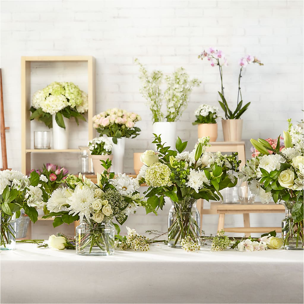 Classic Ivory – A Florist Original –  The Total Event Li Inc, Bethpage NY