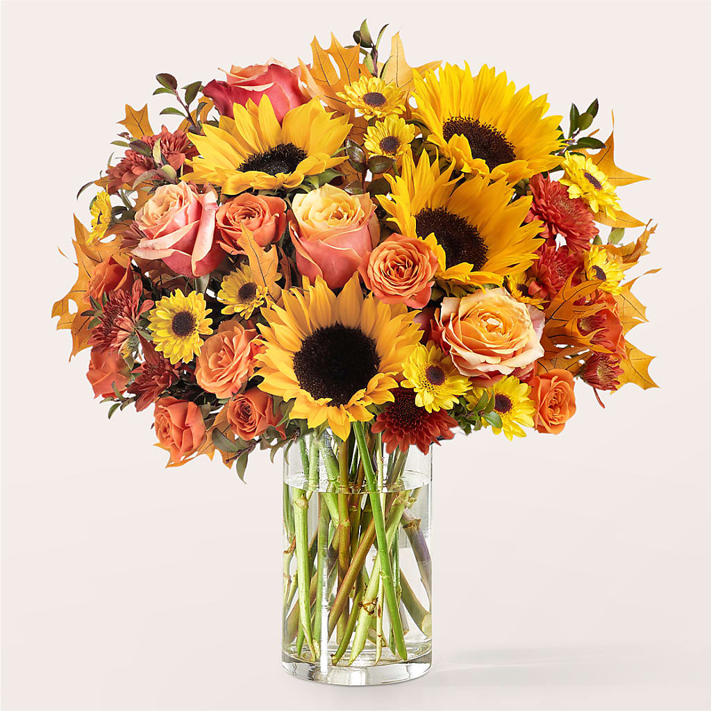 Fluttering Foliage Bouquet –  The Total Event Li Inc, Bethpage NY